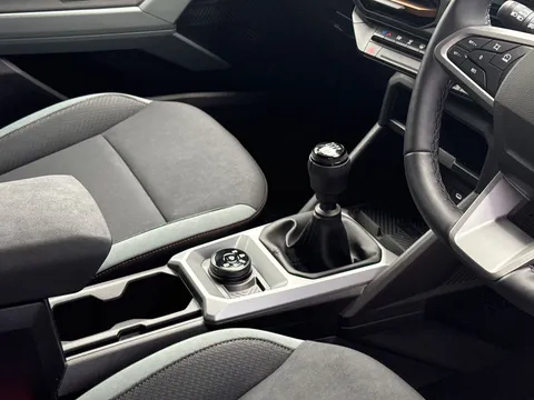 WR25BUW Dacia Duster 1.2 TCe 130 Extreme 5dr 4X4 Thumbnail #13