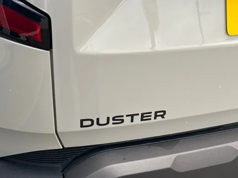 WR25BUW Dacia Duster 1.2 TCe 130 Extreme 5dr 4X4 Thumbnail #26