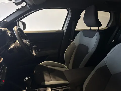 WR25BUW Dacia Duster 1.2 TCe 130 Extreme 5dr 4X4 Thumbnail #32