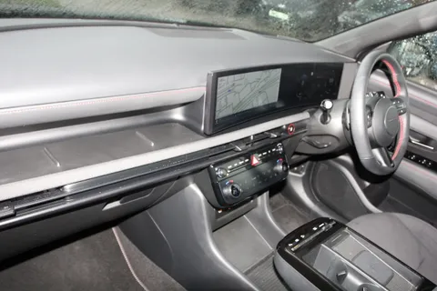 MA75BCZ Hyundai Tucson 1.6T Hybrid N Line S 5dr Auto Thumbnail #10