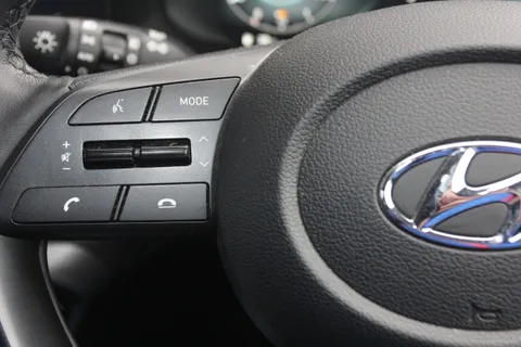 MH72JVL Hyundai i20 1.0T GDi 48V MHD Premium 5dr DCT Thumbnail #19