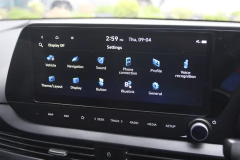 MH72JVL Hyundai i20 1.0T GDi 48V MHD Premium 5dr DCT Thumbnail #29