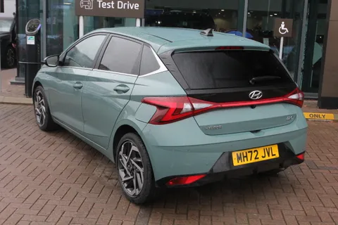 MH72JVL Hyundai i20 1.0T GDi 48V MHD Premium 5dr DCT Thumbnail #31