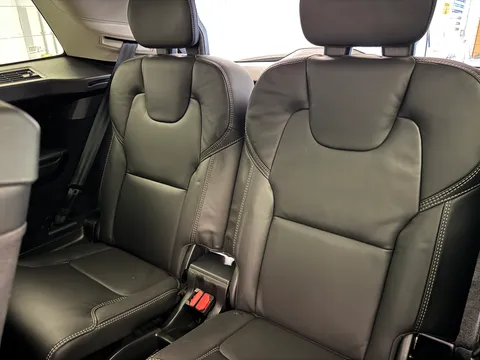 RF74UNL Volvo XC90 2.0 B5P Ultra Dark 5dr AWD Geartronic Thumbnail #11
