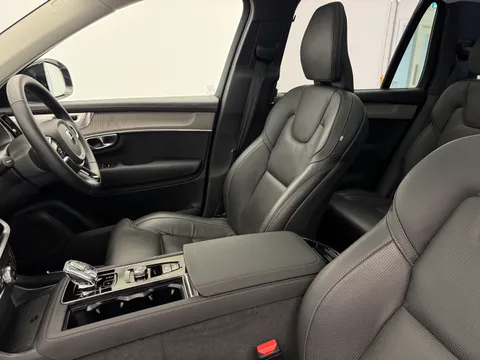 RF74UNL Volvo XC90 2.0 B5P Ultra Dark 5dr AWD Geartronic Thumbnail #9
