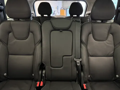 RF74UNL Volvo XC90 2.0 B5P Ultra Dark 5dr AWD Geartronic Thumbnail #22