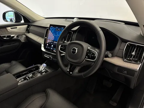 RF74UNL Volvo XC90 2.0 B5P Ultra Dark 5dr AWD Geartronic Thumbnail #27