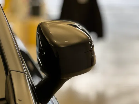 RF74UNL Volvo XC90 2.0 B5P Ultra Dark 5dr AWD Geartronic Thumbnail #40