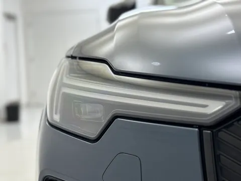 RF74UNL Volvo XC90 2.0 B5P Ultra Dark 5dr AWD Geartronic Thumbnail #41