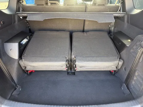 MT72VPE Dacia Jogger 1.0 TCe Extreme SE 5dr Thumbnail #13