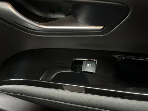 MK24PMU Hyundai Tucson 1.6 TGDi SE Connect 5dr 2WD Thumbnail #17