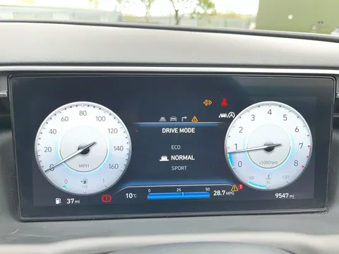 MK24PMU Hyundai Tucson 1.6 TGDi SE Connect 5dr 2WD Thumbnail #27