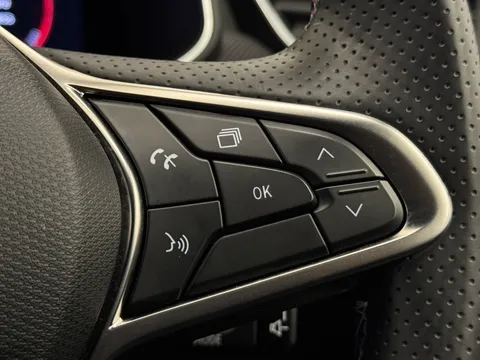 BT74XYV Renault Clio 1.0 TCe 90 Esprit Alpine 5dr Thumbnail #23