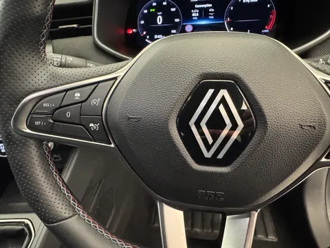 HT25FGM Renault Clio 1.0 TCe 90 Esprit Alpine 5dr Thumbnail #17