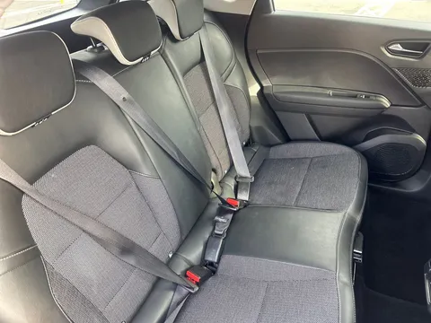 HN24GVG Renault Captur 1.0 TCE 90 Techno 5dr Thumbnail #15