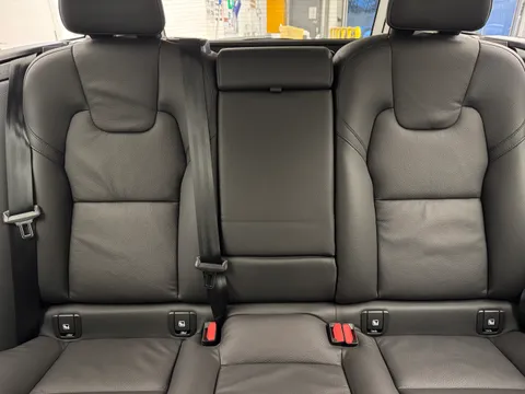 DN75ZTE Volvo V90 2.0 T6 [350] PHEV Plus Dark 5dr AWD Auto Thumbnail #18