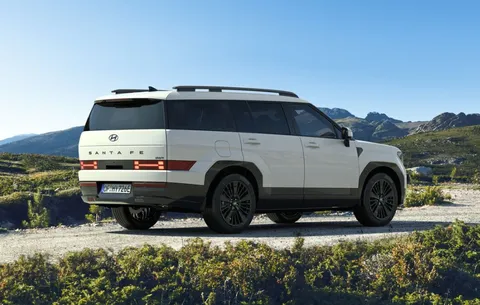  Hyundai Santa Fe Ultimate 1.6T 239PS Hybrid 4WD (BCH) Thumbnail #1