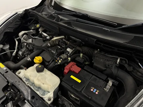 VK16YLL Nissan Juke 1.5 dCi N-Connecta 5dr Thumbnail #31