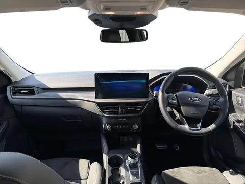 MJ74XJW Ford Kuga 2.5 FHEV Active 5dr CVT Thumbnail #11