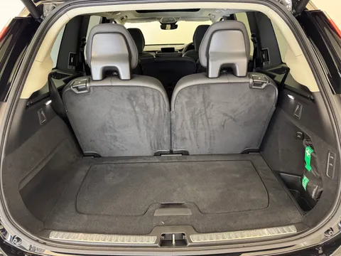 DU26YTT Volvo XC90 2.0 B5P Plus Pro Dark 5dr AWD Geartronic Thumbnail #16