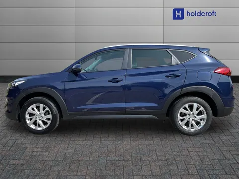 DV69VKK Hyundai Tucson 1.6 GDi SE Nav 5dr 2WD Thumbnail #8