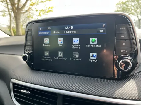 DV69VKK Hyundai Tucson 1.6 GDi SE Nav 5dr 2WD Thumbnail #23