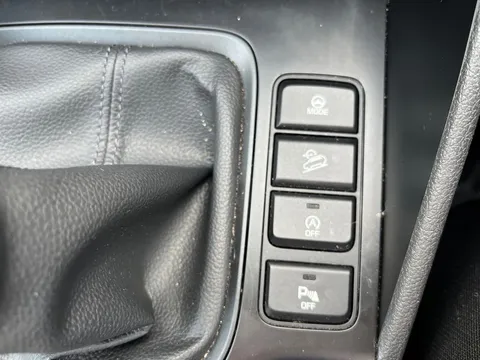 DV69VKK Hyundai Tucson 1.6 GDi SE Nav 5dr 2WD Thumbnail #26