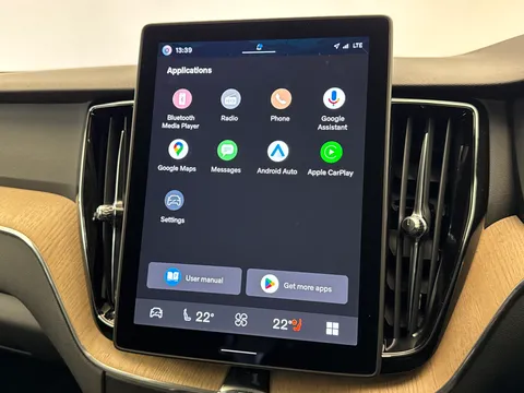 DU26YTP Volvo XC60 2.0 B5P Plus Pro Dark 5dr AWD Geartronic Thumbnail #27