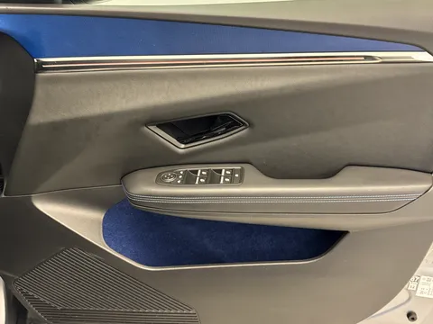 DX75NTL Renault Scenic E-Tech 160kW Esprit Alpine 87kWh Long Range 5dr Auto Thumbnail #17