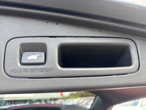 DE22XKG Honda CR-V 2.0 i-MMD Hybrid EX 5dr eCVT Thumbnail #16