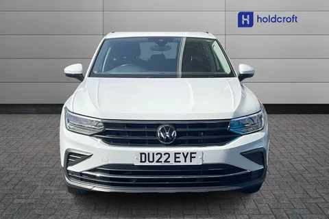 DU22EYF Volkswagen Tiguan 1.5 TSI 150 Active 5dr DSG Thumbnail #8