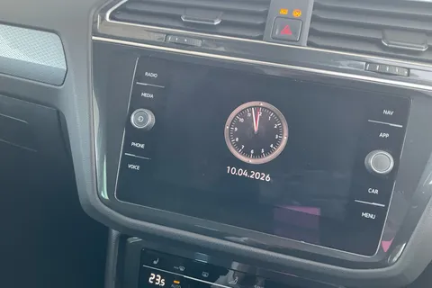 DU22EYF Volkswagen Tiguan 1.5 TSI 150 Active 5dr DSG Thumbnail #16