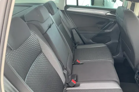 DU22EYF Volkswagen Tiguan 1.5 TSI 150 Active 5dr DSG Thumbnail #25