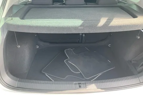 DU22EYF Volkswagen Tiguan 1.5 TSI 150 Active 5dr DSG Thumbnail #26