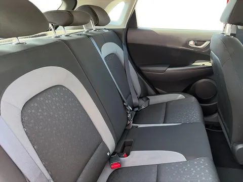 13 of 44 for HYUNDAI KONA 1.0T GDi Blue Drive SE 5dr