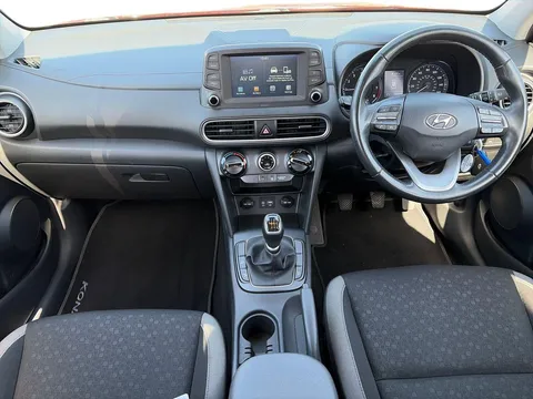 14 of 44 for HYUNDAI KONA 1.0T GDi Blue Drive SE 5dr