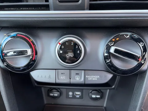 30 of 44 for HYUNDAI KONA 1.0T GDi Blue Drive SE 5dr