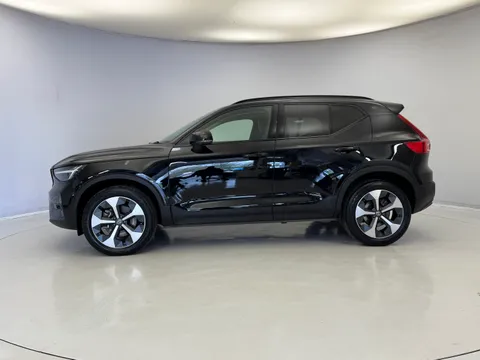 LV73OJH Volvo XC40 2.0 B4P Ultimate Dark 5dr Auto Thumbnail #2
