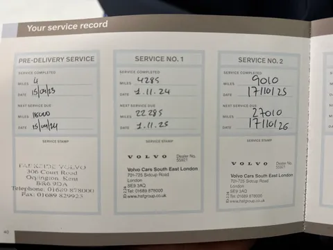 LV73OJH Volvo XC40 2.0 B4P Ultimate Dark 5dr Auto Thumbnail #17