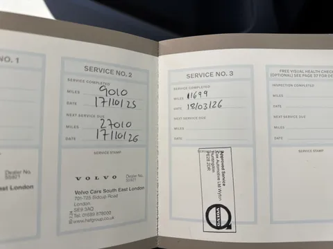 LV73OJH Volvo XC40 2.0 B4P Ultimate Dark 5dr Auto Thumbnail #18