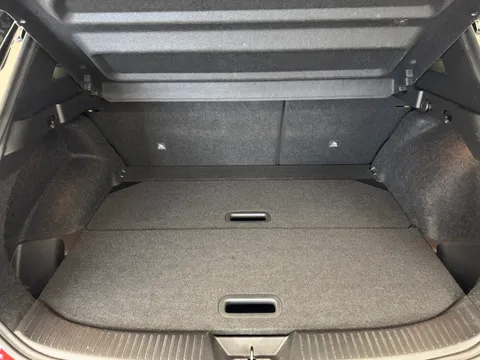 OW72VUF Nissan Qashqai 1.5 E-Power N-Connecta [Glass Roof] 5dr Auto Thumbnail #10