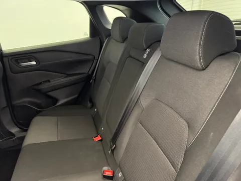 OW72VUF Nissan Qashqai 1.5 E-Power N-Connecta [Glass Roof] 5dr Auto Thumbnail #11