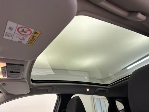 OW72VUF Nissan Qashqai 1.5 E-Power N-Connecta [Glass Roof] 5dr Auto Thumbnail #14