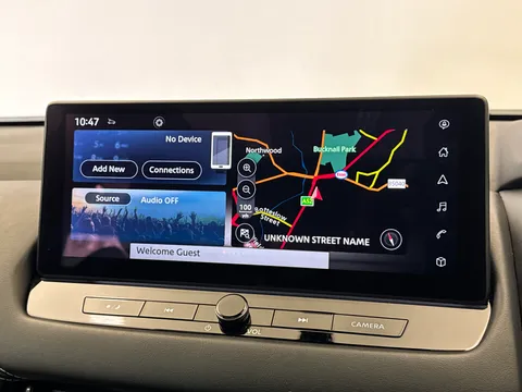 OW72VUF Nissan Qashqai 1.5 E-Power N-Connecta [Glass Roof] 5dr Auto Thumbnail #25