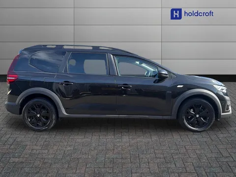 5 of 15 for DACIA JOGGER 1.0 TCe Extreme SE 5dr