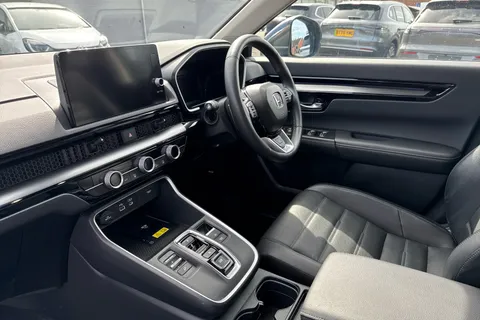 DE24YWO Honda CR-V 2.0 eHEV Advance 5dr eCVT Thumbnail #3