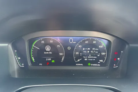 DE24YWO Honda CR-V 2.0 eHEV Advance 5dr eCVT Thumbnail #12