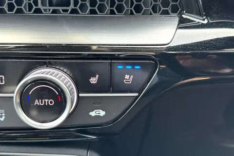 DE24YWO Honda CR-V 2.0 eHEV Advance 5dr eCVT Thumbnail #18