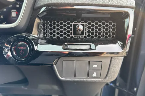 DE24YWO Honda CR-V 2.0 eHEV Advance 5dr eCVT Thumbnail #24