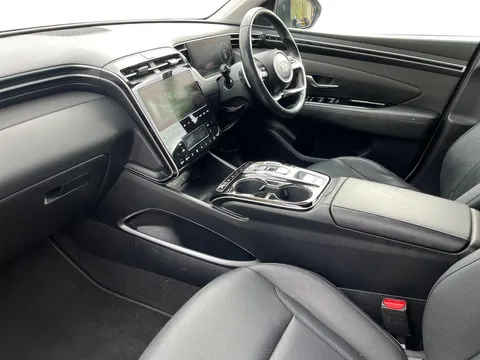 DU21EWA Hyundai Tucson 1.6 TGDi Hybrid 230 Ultimate 5dr 2WD Auto Thumbnail #5